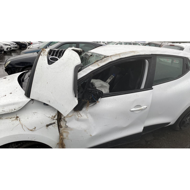 Poignee porte arriere gauche RENAULT CLIO 4 Photo n°4