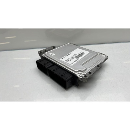 Calculateur moteur PEUGEOT 5008 2 Photo n°1