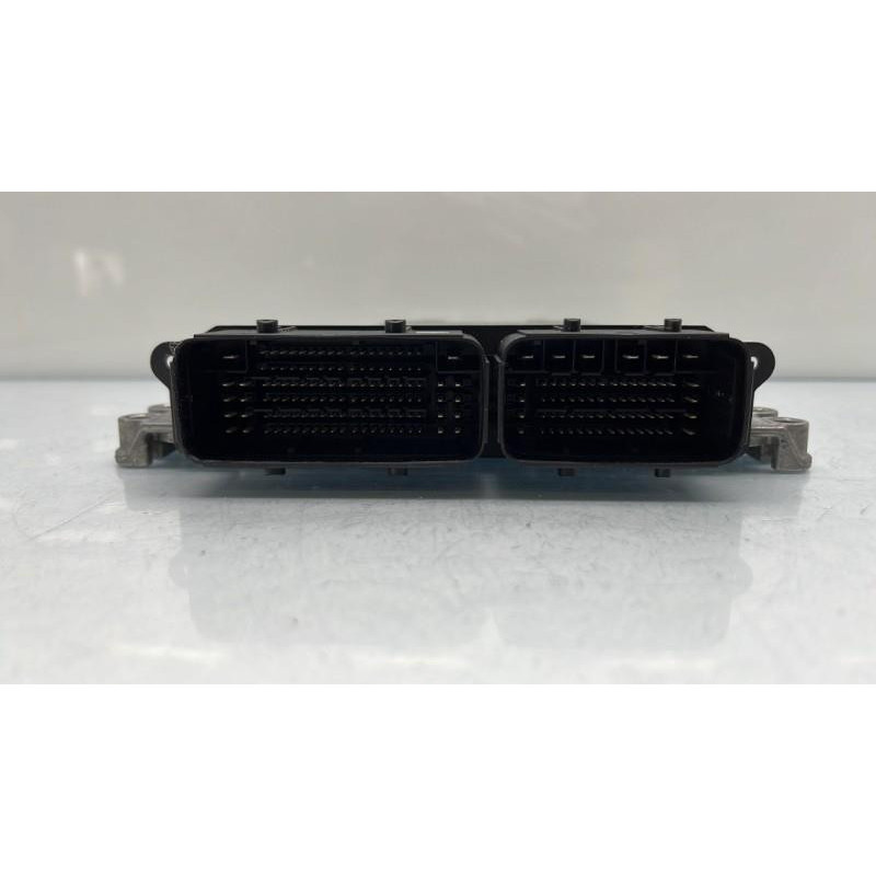 Calculateur moteur PEUGEOT 5008 2 Photo n°3