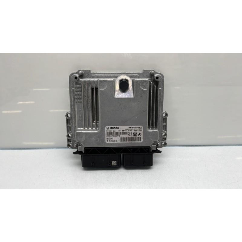 Calculateur moteur PEUGEOT 5008 2 Photo n°4