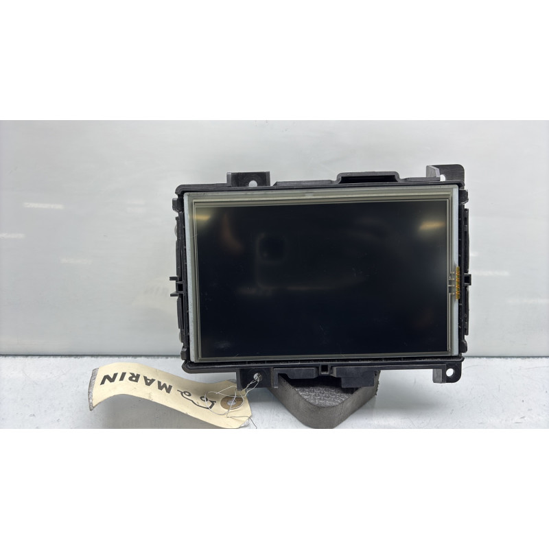Ecran GPS RENAULT CAPTUR 1 Photo n°1
