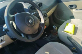 Boitier UCH RENAULT CLIO 3