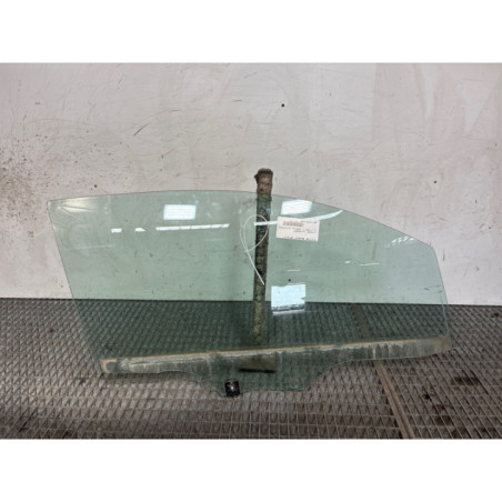 Vitre avant droit CITROEN C1 2