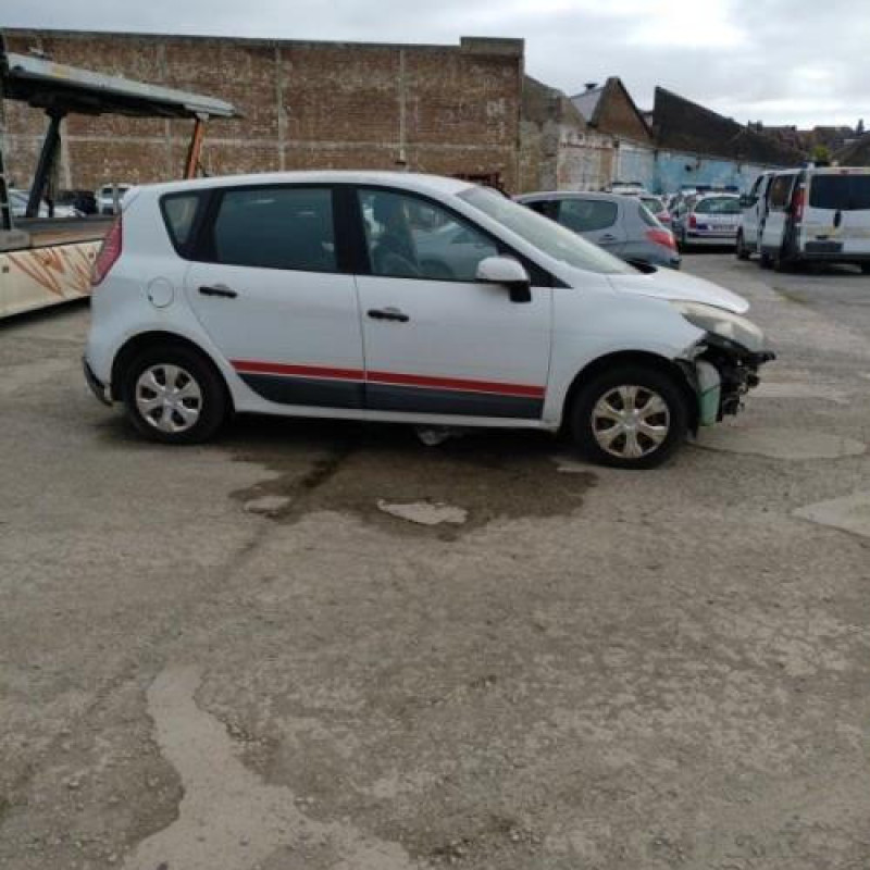Boitier UPC RENAULT SCENIC 3 Photo n°5