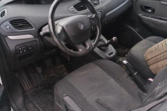 Boitier USM  RENAULT SCENIC 3
