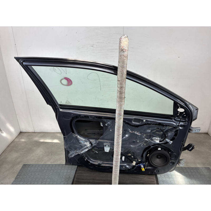 Porte avant gauche HYUNDAI I 20 2 Photo n°4