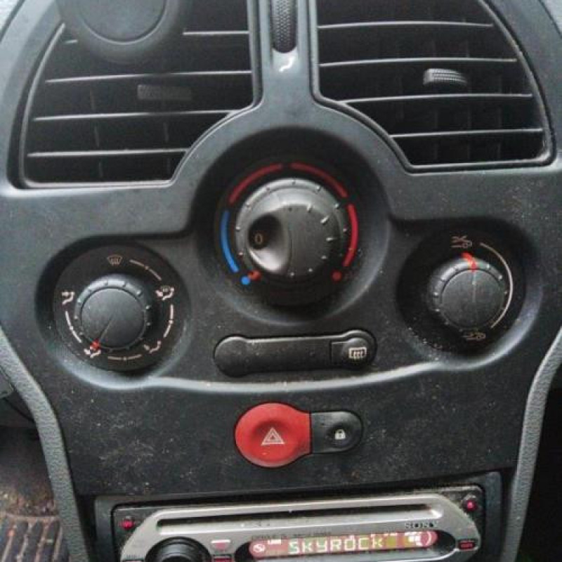 Pretensionneur de ceinture avant droit RENAULT MODUS Photo n°13