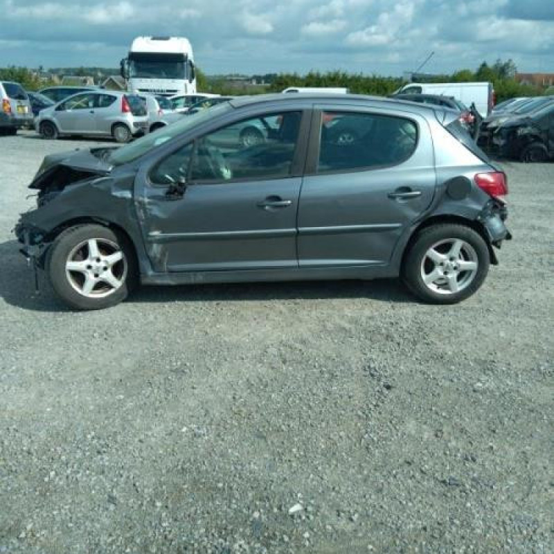 Jante PEUGEOT 207 Photo n°8