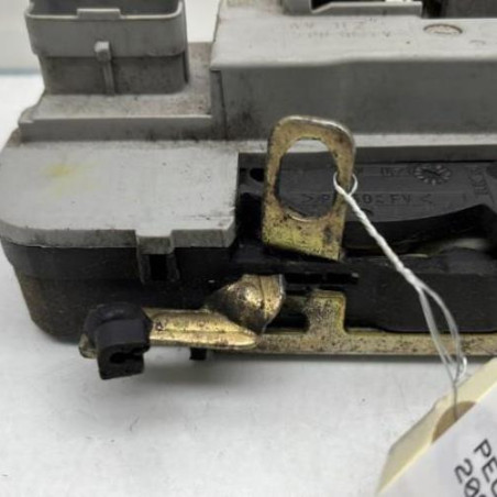 Serrure avant droit PEUGEOT 206