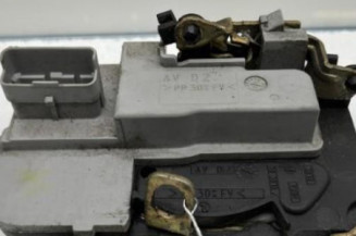 Serrure avant droit PEUGEOT 206