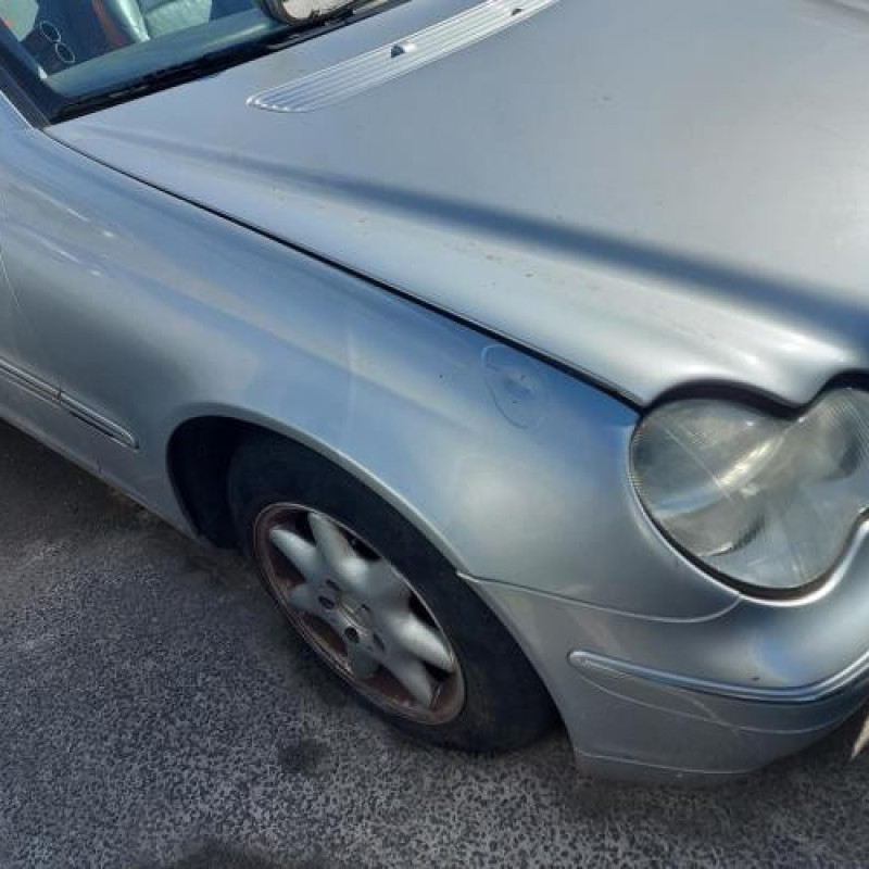 Jante MERCEDES CLASSE C 203 Photo n°6