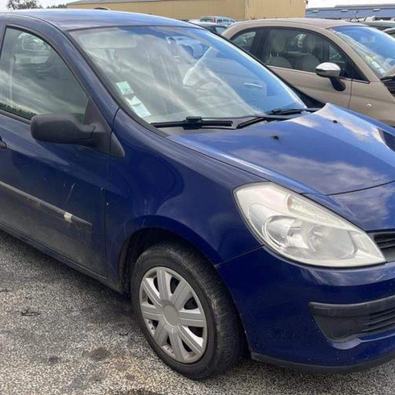 Fermeture de capot RENAULT CLIO 3 Photo n°5