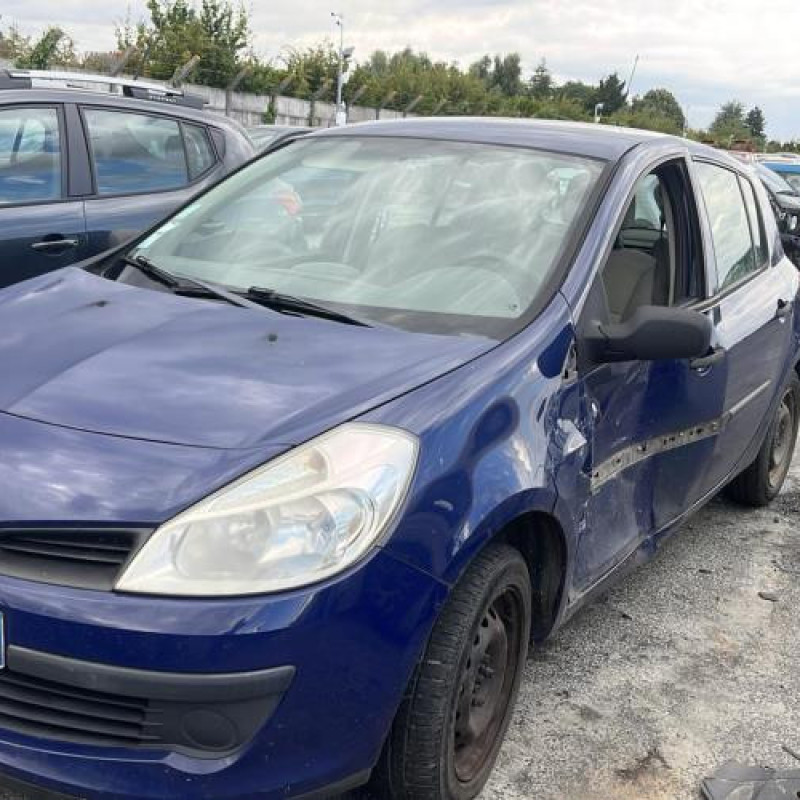 Fermeture de capot RENAULT CLIO 3 Photo n°6