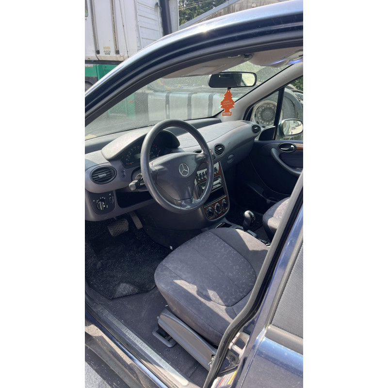 Capot MERCEDES CLASSE A 168 Photo n°11
