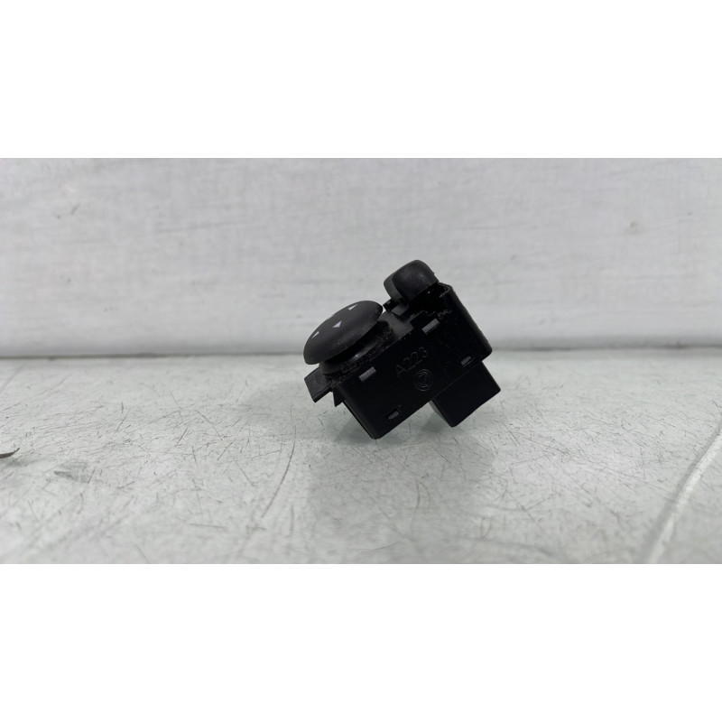 Commande retroviseurs FIAT 500 2 Photo n°1