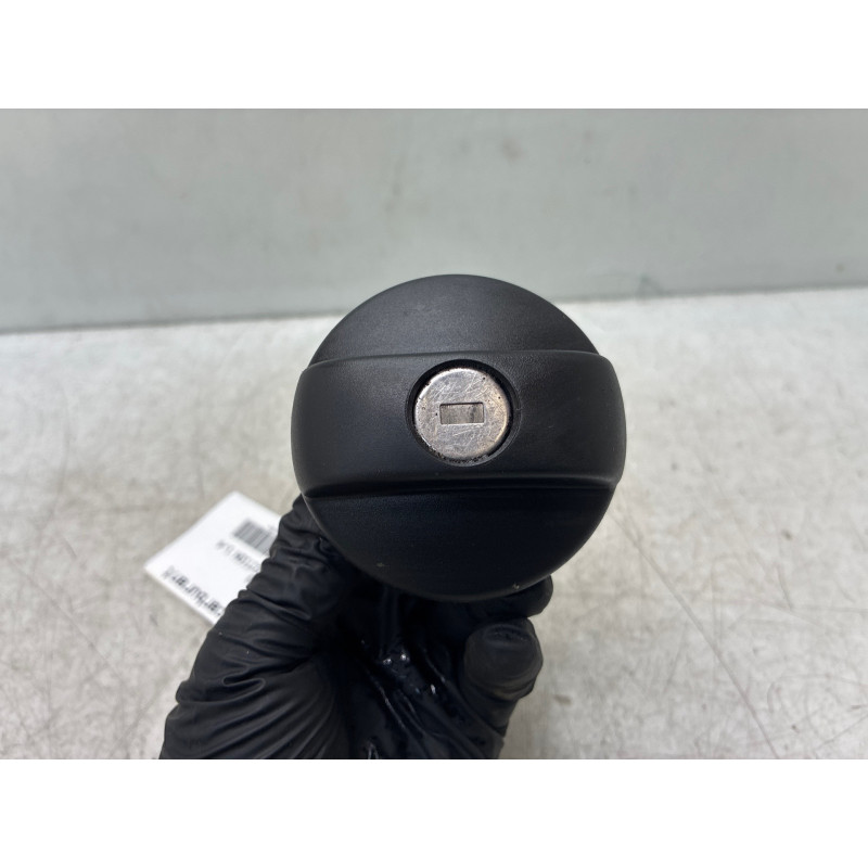 Bouchon de carburant CITROEN C3 2 Photo n°3