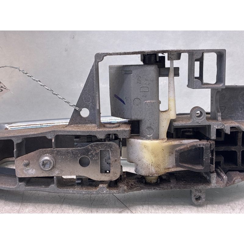 Poignee porte arriere droit CITROEN C3 2 Photo n°1