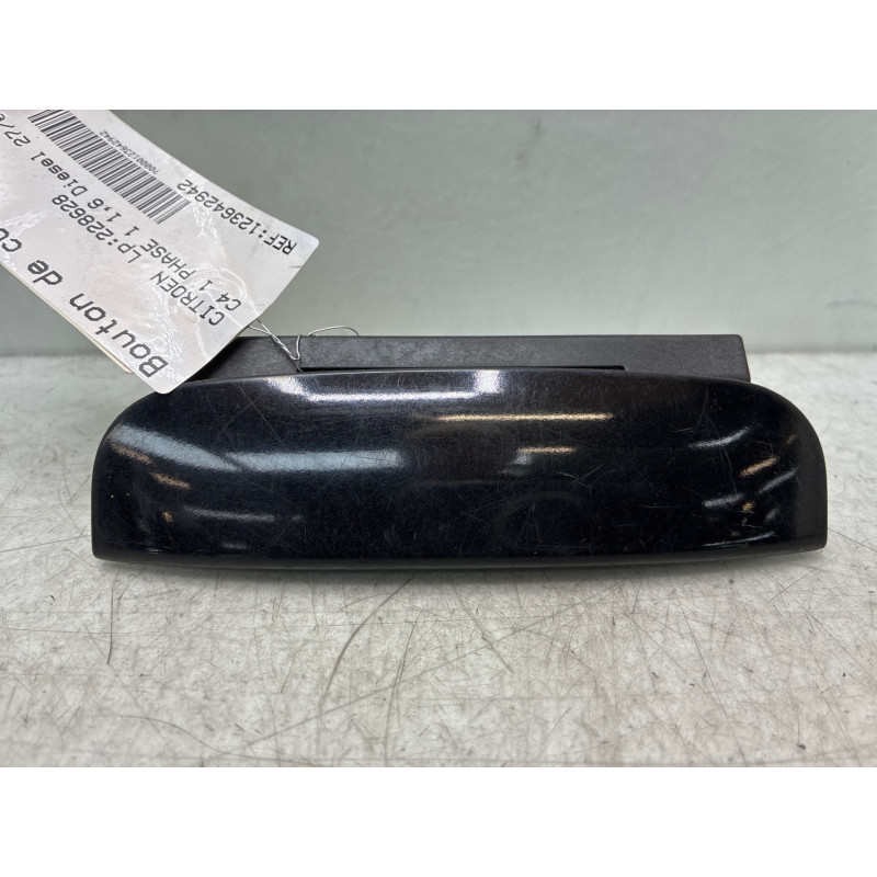Bouton de coffre CITROEN C4 1 Photo n°3