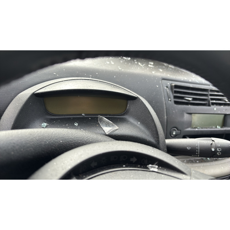 Bouton de coffre CITROEN C4 1 Photo n°20