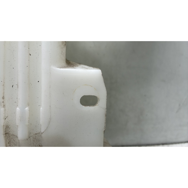 Vase de lave glace FORD FIESTA 7 Photo n°4