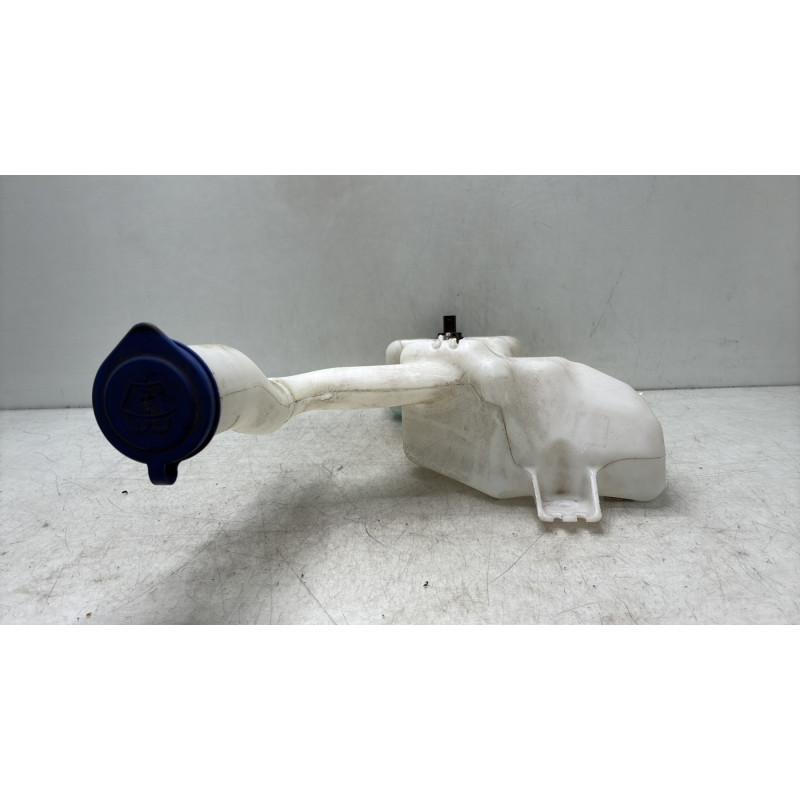 Vase de lave glace FORD FIESTA 7 Photo n°7