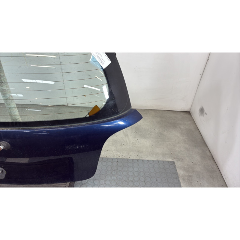 Malle/Hayon arriere TOYOTA YARIS 1 Photo n°4