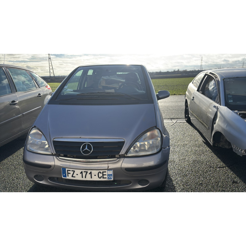 Capot MERCEDES CLASSE A 168 Photo n°8