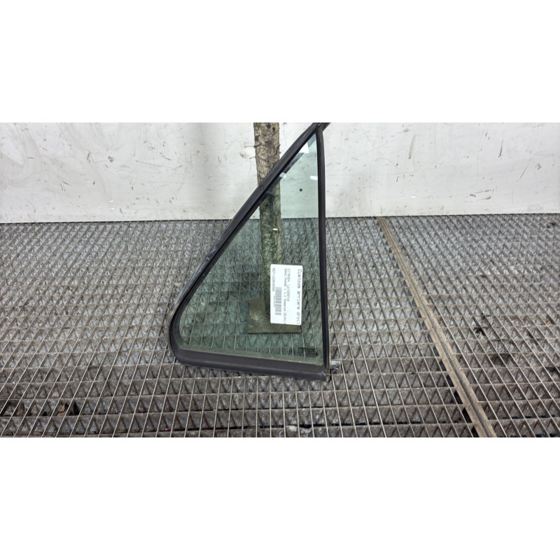 Custode arriere droit (porte) CITROEN SAXO Photo n°1