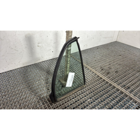 Custode arriere droit (porte) TOYOTA YARIS 2