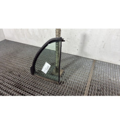 Custode arriere droit (porte) TOYOTA YARIS 2