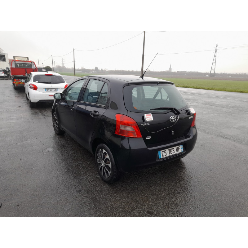 Porte avant gauche TOYOTA YARIS 2 Photo n°10