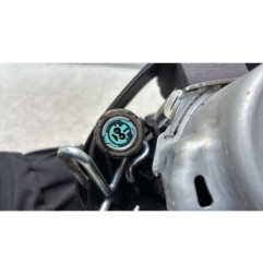 Pretensionneur de ceinture avant droit FORD FIESTA 7