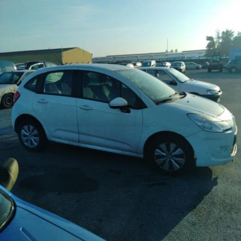 Serrure avant droit CITROEN C3 2 Photo n°7