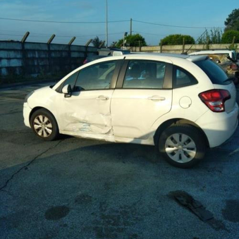 Serrure avant droit CITROEN C3 2 Photo n°9