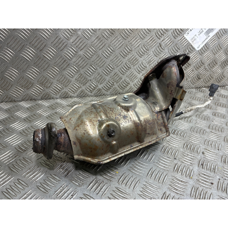 Catalyseur (echappement) TOYOTA AYGO 1 Photo n°1