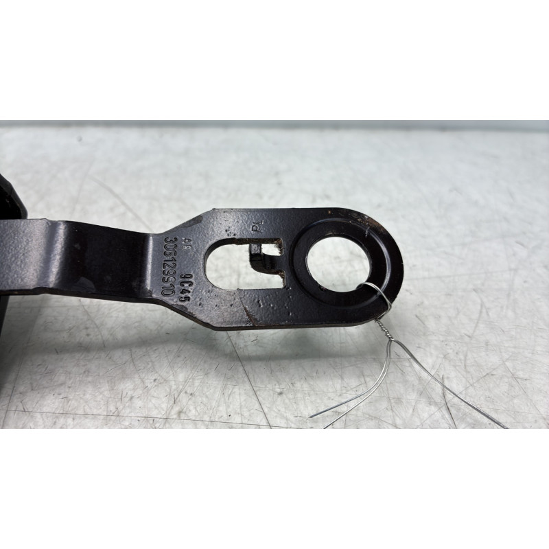 Attache ceinture avant droit PEUGEOT PARTNER 2 Photo n°3