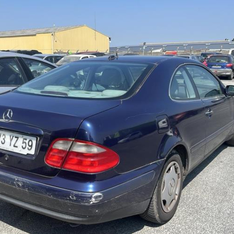 Jante MERCEDES CLASSE CLK 208 Photo n°8