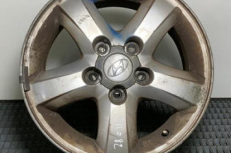 Jante HYUNDAI TRAJET Photo n°1