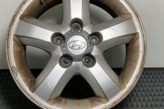Jante HYUNDAI TRAJET Photo n°1