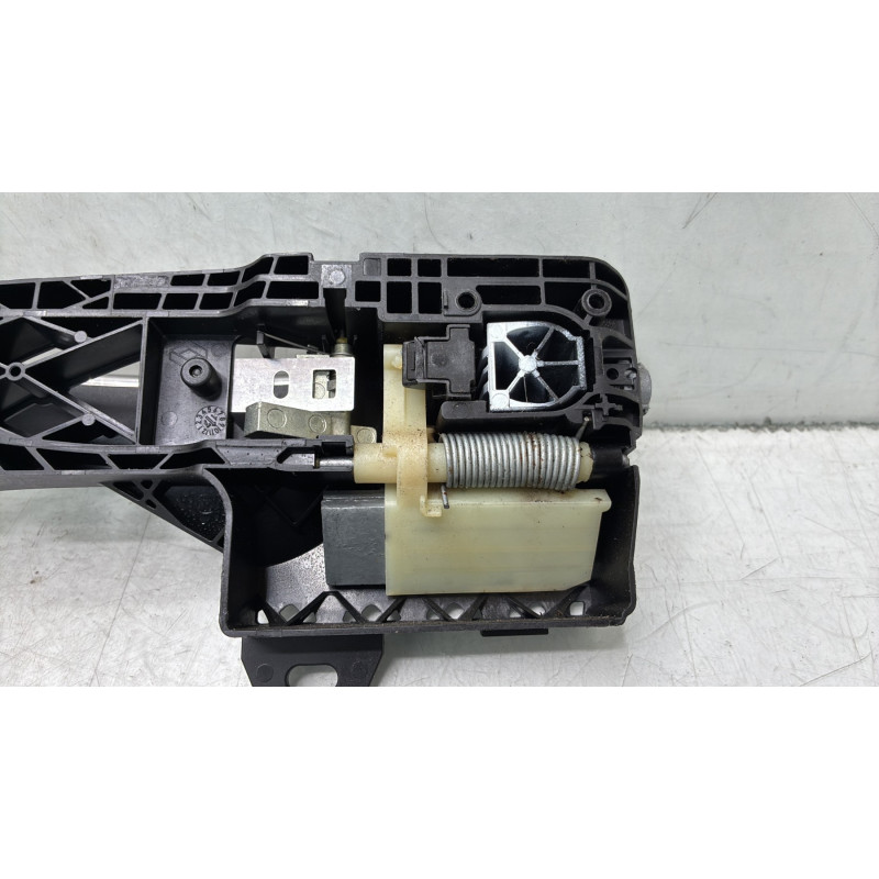 Poignee porte avant droit RENAULT MEGANE 4 Photo n°4