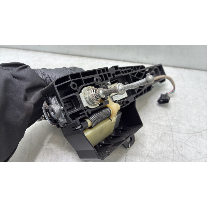 Poignee porte avant gauche RENAULT MEGANE 4 Photo n°4