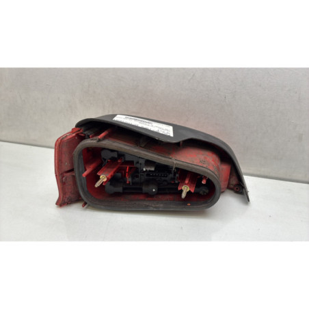 Feu arriere principal droit (feux) PEUGEOT 106