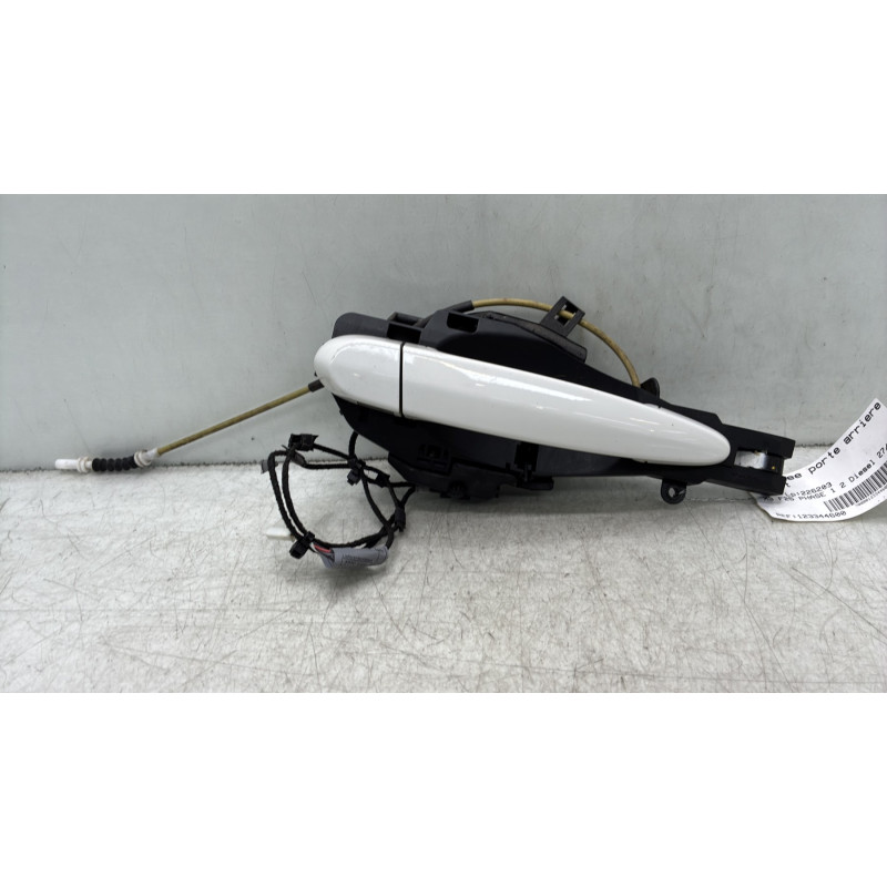 Poignee porte arriere droit BMW X3 F25 Photo n°1