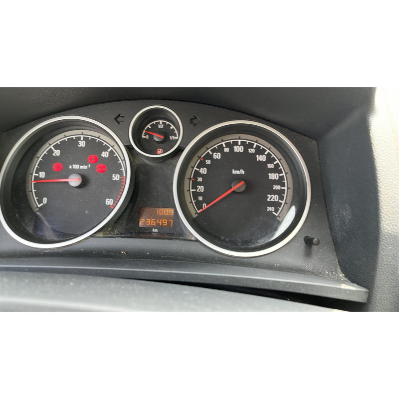Aile avant gauche OPEL ZAFIRA B Photo n°4