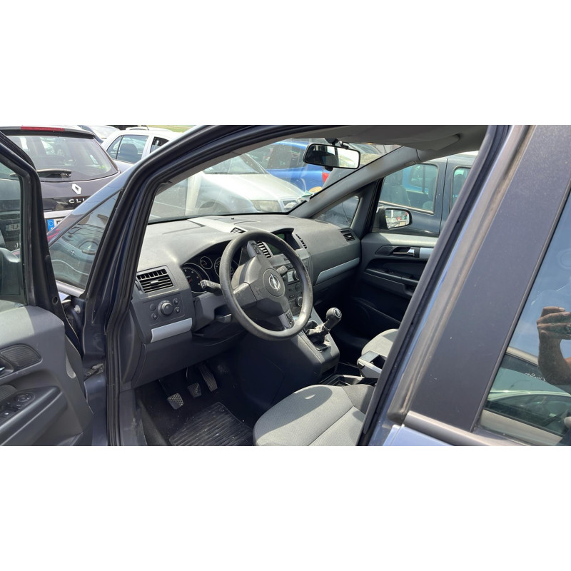 Aile avant gauche OPEL ZAFIRA B Photo n°13