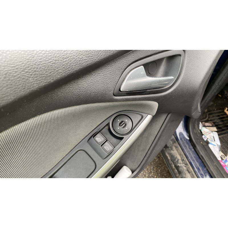 Moteur essuie glace avant gauche FORD FOCUS 3 Photo n°13