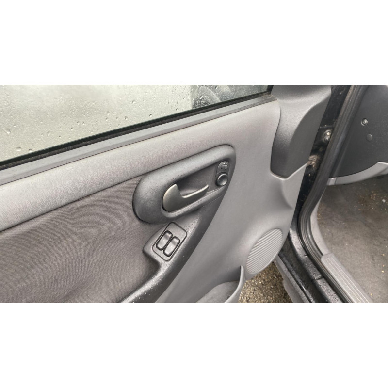 Aile avant droit OPEL CORSA C Photo n°18