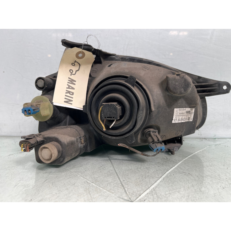 Optique avant principal gauche (feux)(phare) OPEL CORSA B Photo n°3