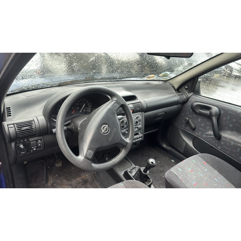 Porte avant gauche OPEL CORSA B Photo n°15