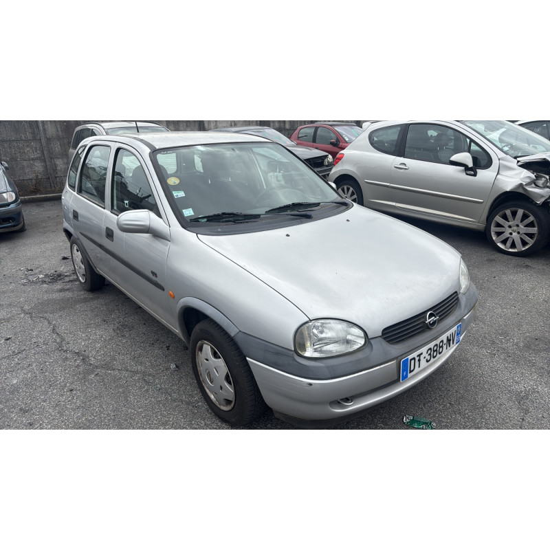 Porte avant gauche OPEL CORSA B Photo n°8